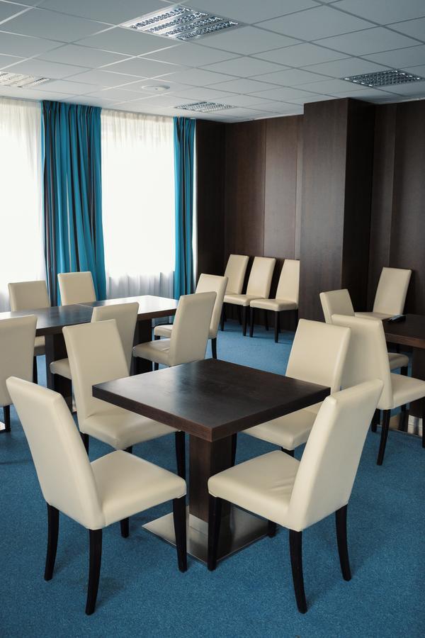 Sport-Relax Centrum Bors Club 브르제츨라프 외부 사진